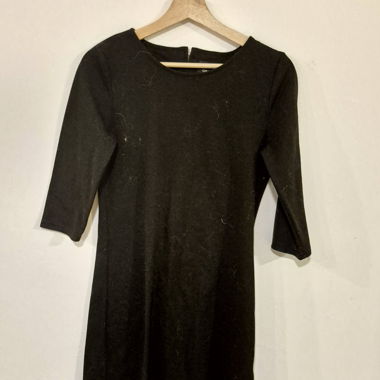 Schwarzes Kleid von ONLY mit 3/4-Ärmeln, Grösse XS