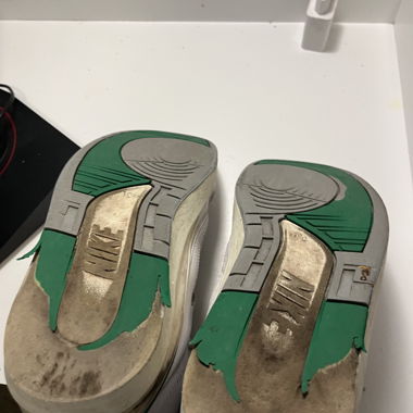 Jordon 2s