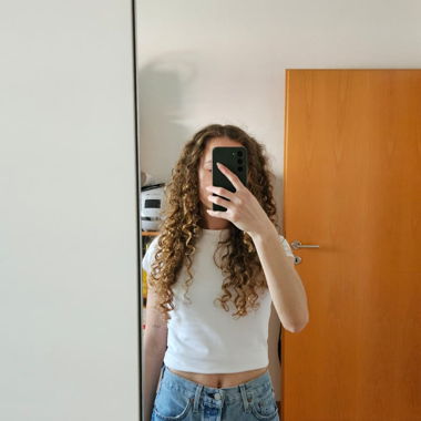 Short Levi's