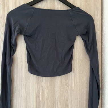Long-sleeve top with open back