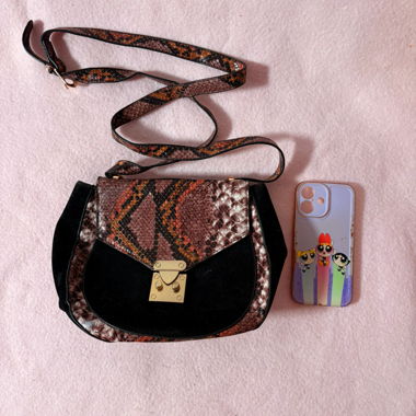 Tasche aus Schlangenleder