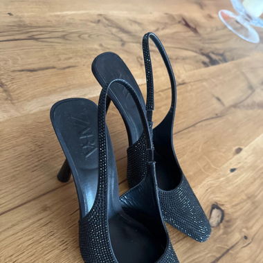 Talons Zara