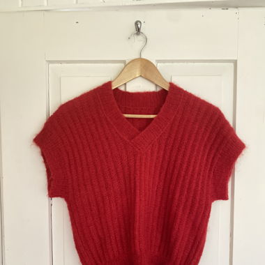 Selbstgestrickter Pullunder