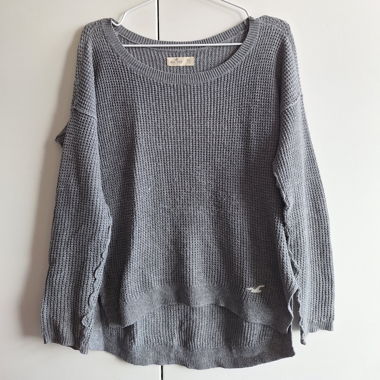 Hollister grauer Pullover