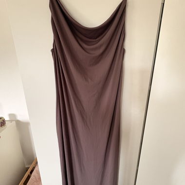 Zara Satin Kleid