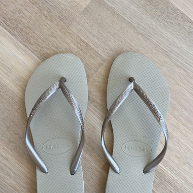 Havaianas flip flops 