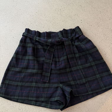 Kurze Hose/Shorts