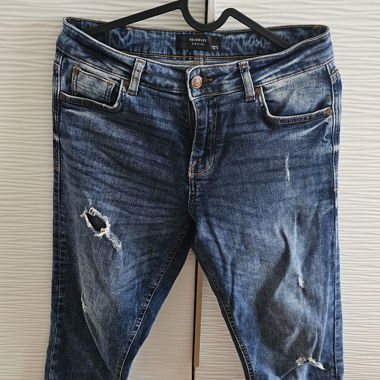 Jeans stile boyfriend Reserved taglia 34