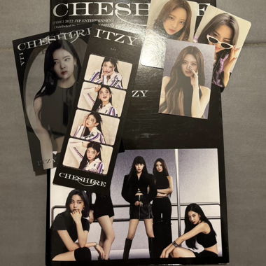 Album “Cheshire” Itzy