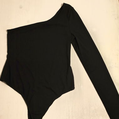 Bodysuit mit einer Schulter
