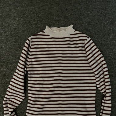 Gestreiftes Sweatshirt