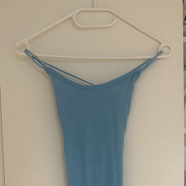 blaues Kleid