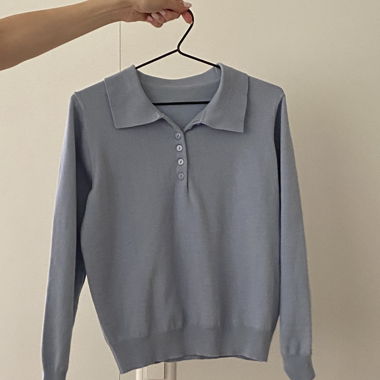 Pull bleu