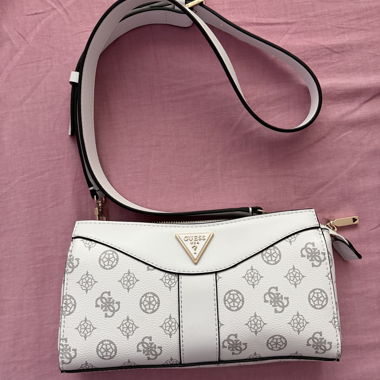 Guess-Tasche 