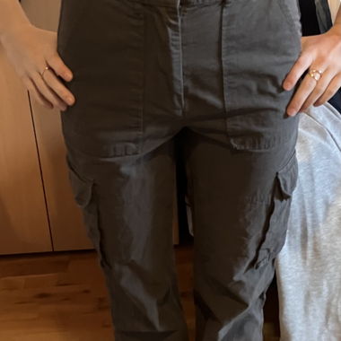 Pantalon cargo gris 