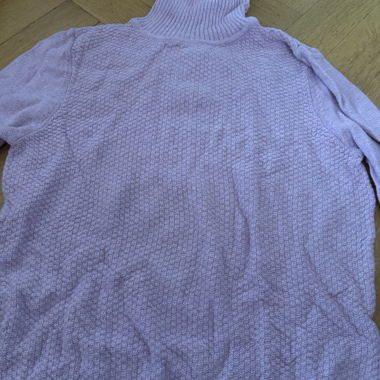 Maglione rosa dolcevita