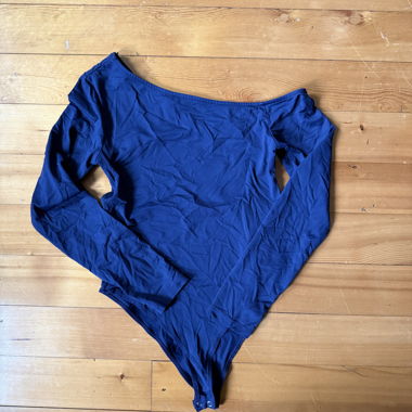 Navy blue backless bodysuit Stradivarius