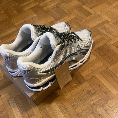 Asics kayano 14