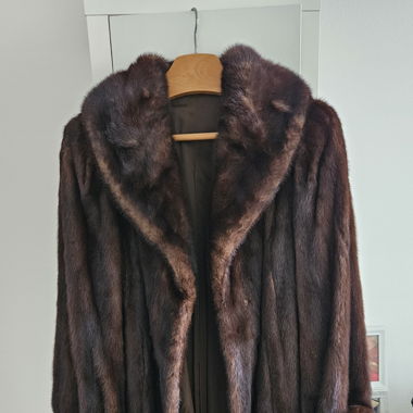 Manteau en vison véritable – Artisanat sur mesure 