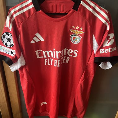 SL Benfica Home Jersey 25/26 Otamendi #30