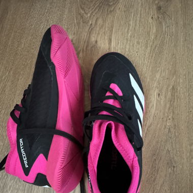 Chaussures de foot pour salle