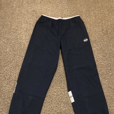 Dunkelblaue Sergio Tacchini Jogginghose