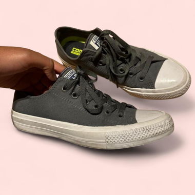 Grey converse chuck taylor all star trainers