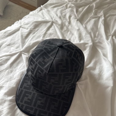 Casquette Fendi 