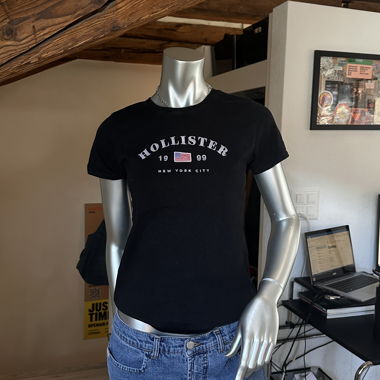 VINTAGE HOLLISTER SHIRT