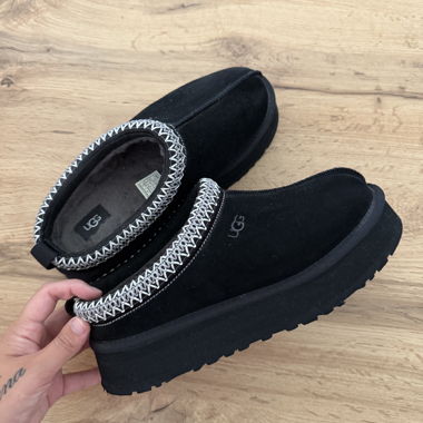 UGG-Schlappen schwarz