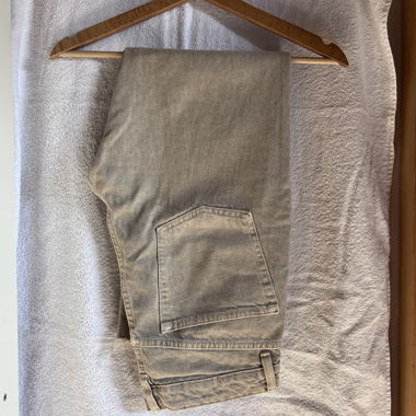 Beige Jeans