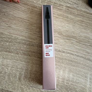 H&M Mascara Epic Mega Lash