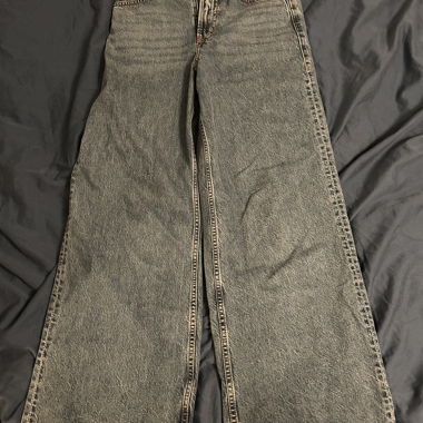 H&M Divided Jeans