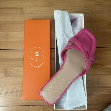 Si Barcelona Slippers