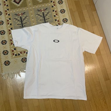 T-shirt Oakley