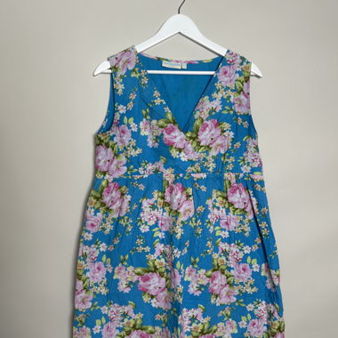 Robe d'allaitement sans manches à fleurs