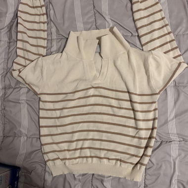 Beige gestreifte Bluse 