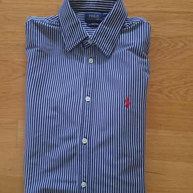 Ralph Lauren Blouse M 36, more like S