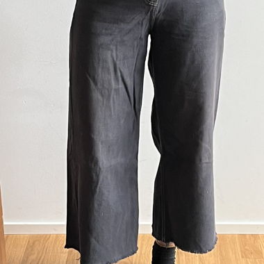 Pantalon-culotte pour femmes gris foncé