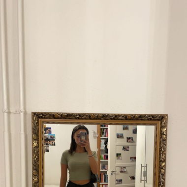 green crop top