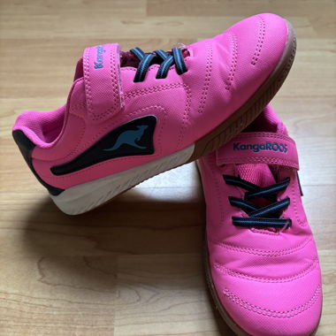 Turnschuhe 