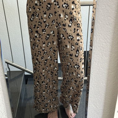 Pantaloni a motivo leopardo leggeri