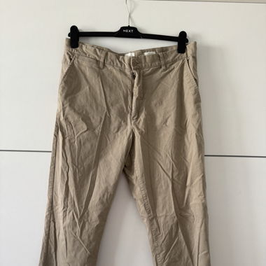 Chinos
