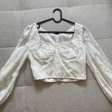 Weisse Kurzbluse