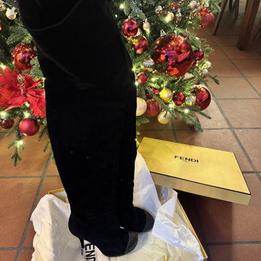 Stivale FENDI alto in pelle , tacco 10 