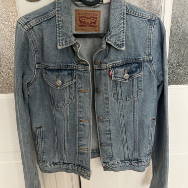 Levi’s denim jacket S