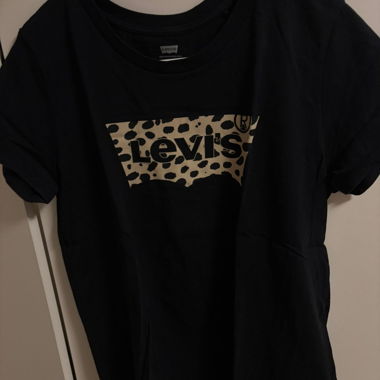 Levi's black leopard logo T-shirt M