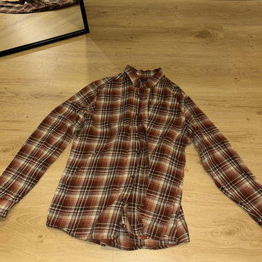 Chemise boutonnée à carreaux