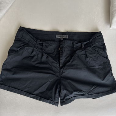 Chicorée black shorts