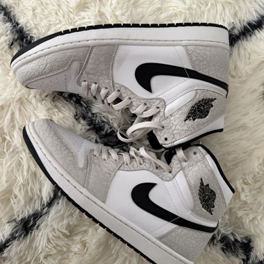 Baskets Nike Air Jordan 1 Mid